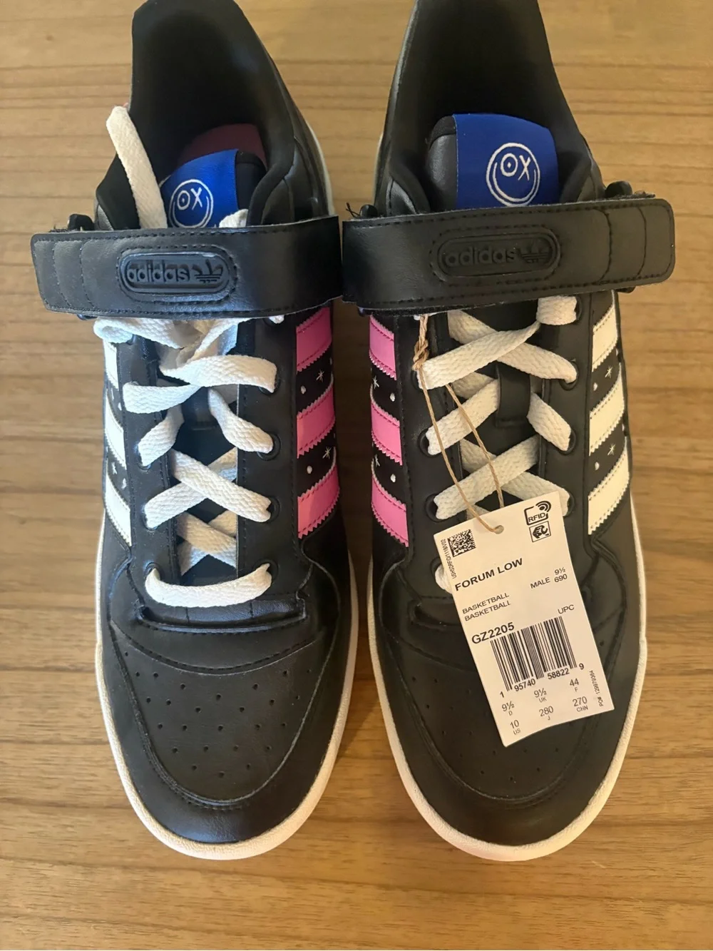 Adidas and Andre Saraiva Forum Low 